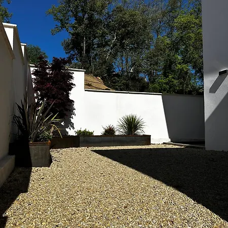Contemporaine Avec Vue Imprenable Peyruis